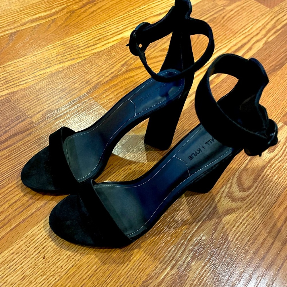 Woman’s Kendall & Kylie Shoes